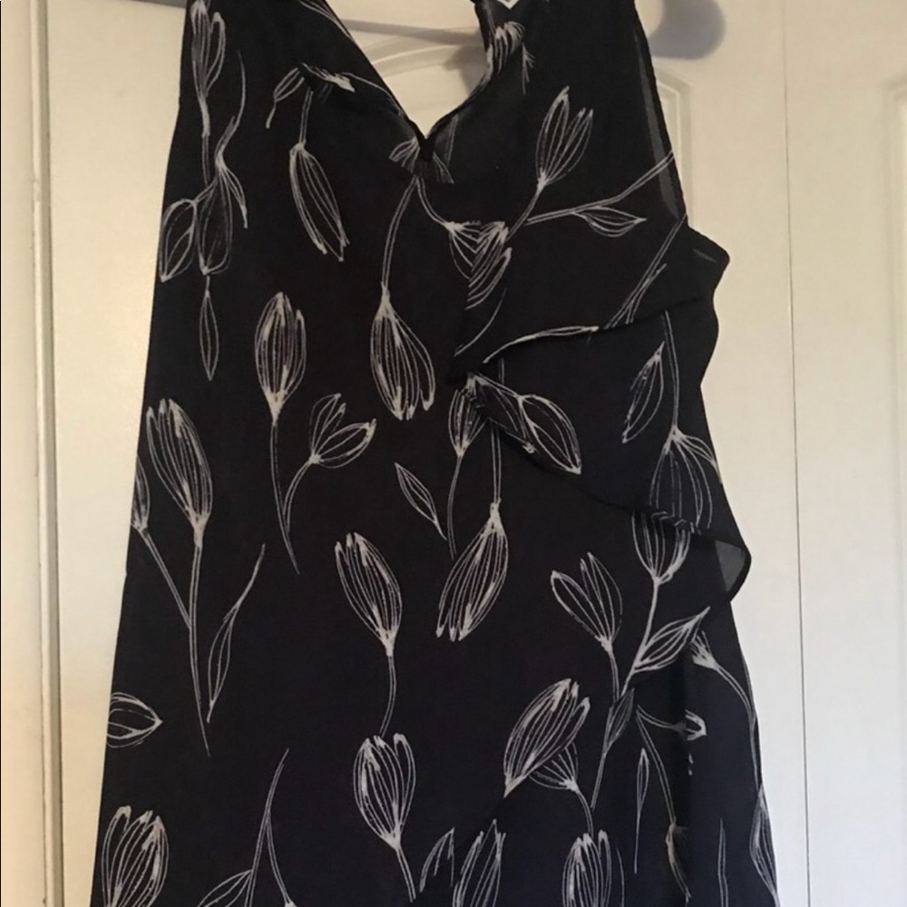 Liz Claiborne ladies top - Picture 2 of 6